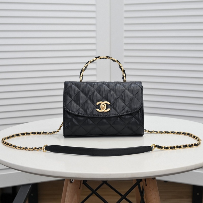 Chanel Handbags 872